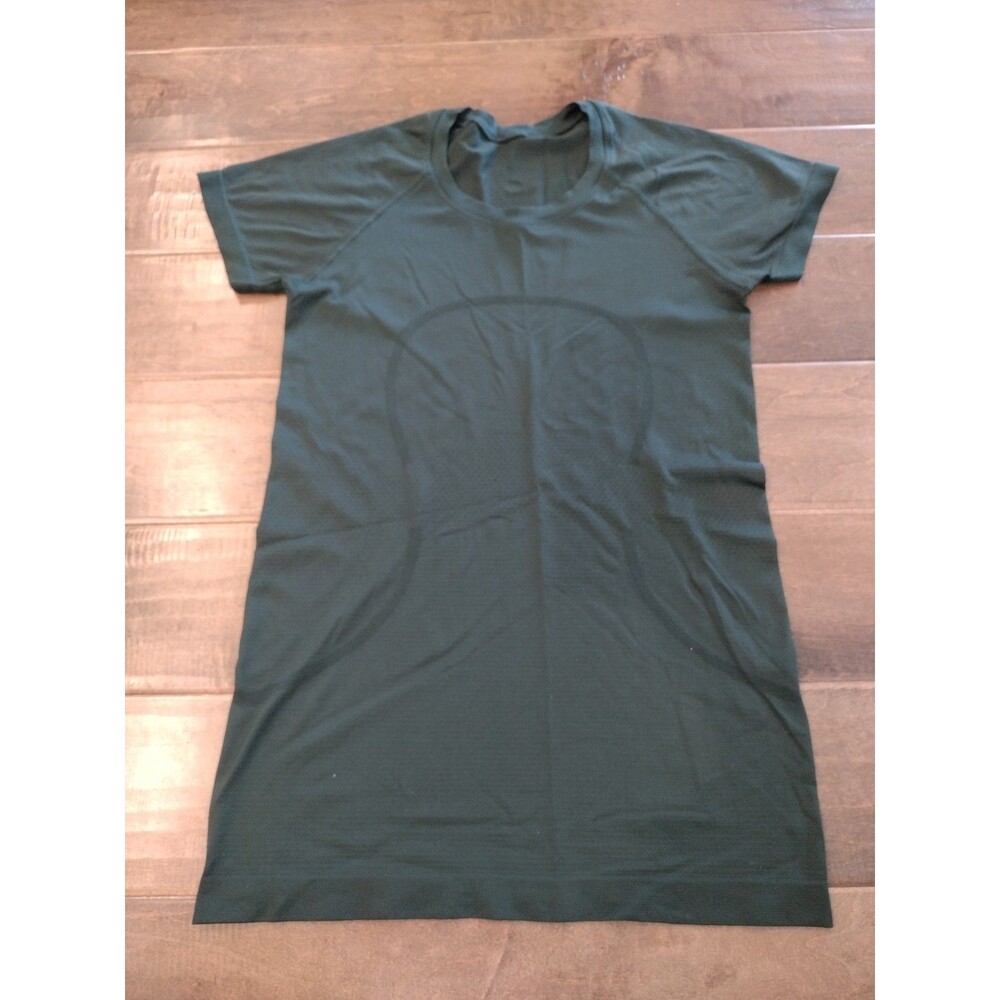 LULULEMON Women's EEUC Swiftly Tech short-sleeve dark hunter green top - size 6